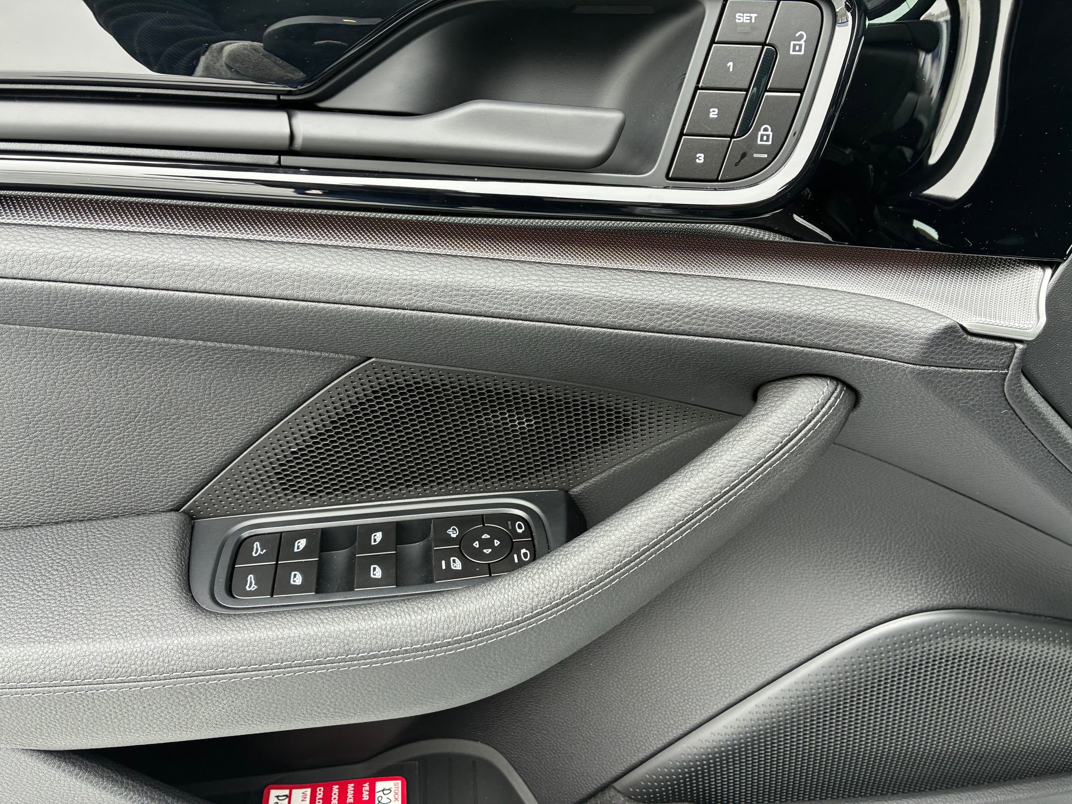 New 2026 Porsche Panamera 4 image 25