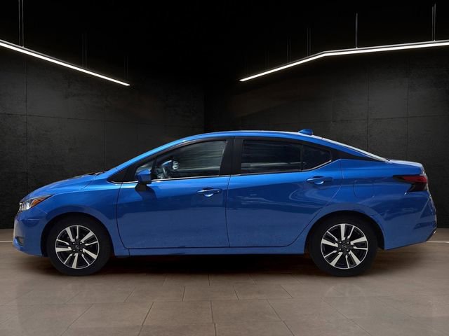 Used 2024 Nissan Versa SV FWD image 4