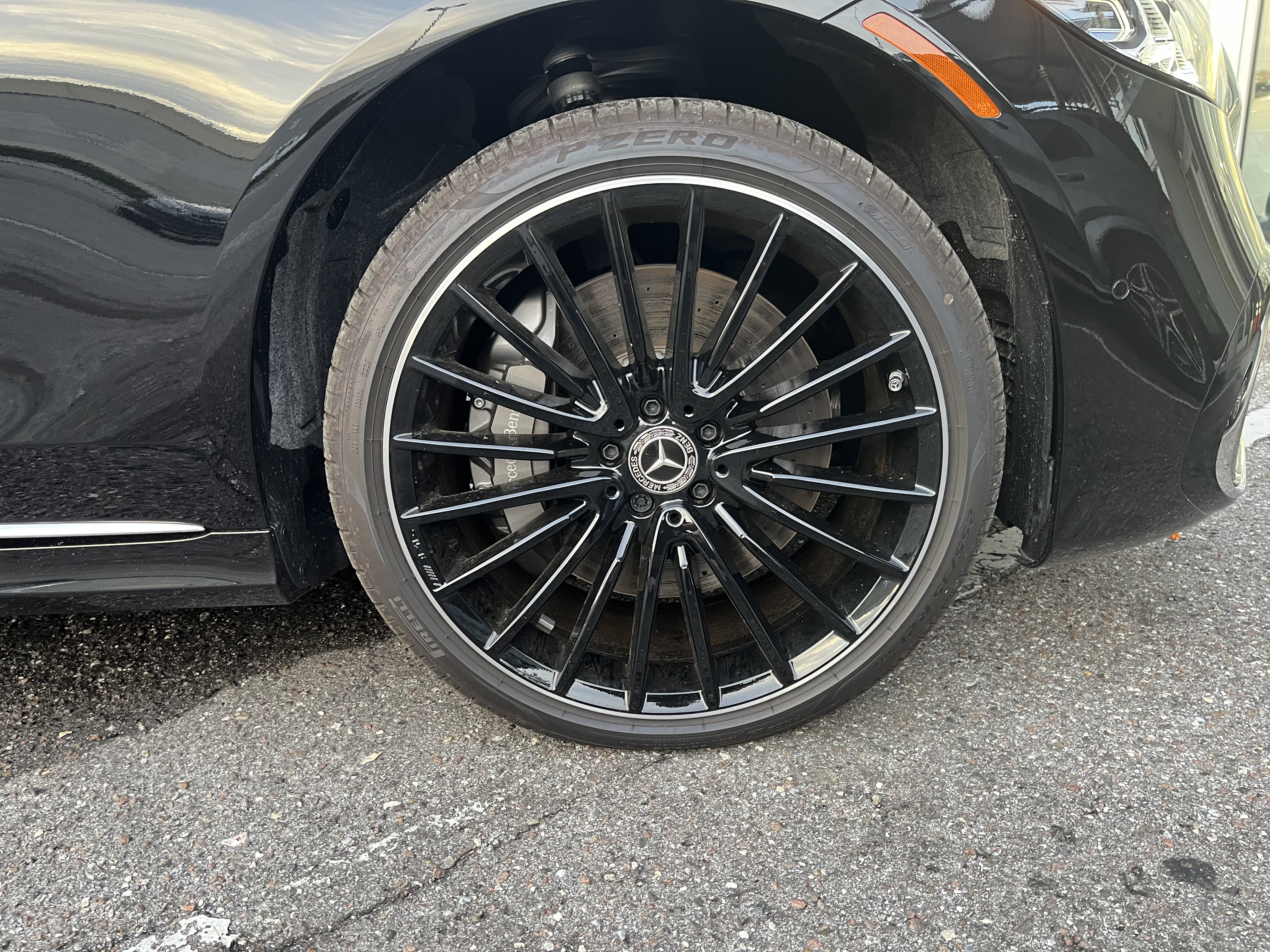 New 2027 Mercedes-Benz S 580 4MATIC Sedan image 11