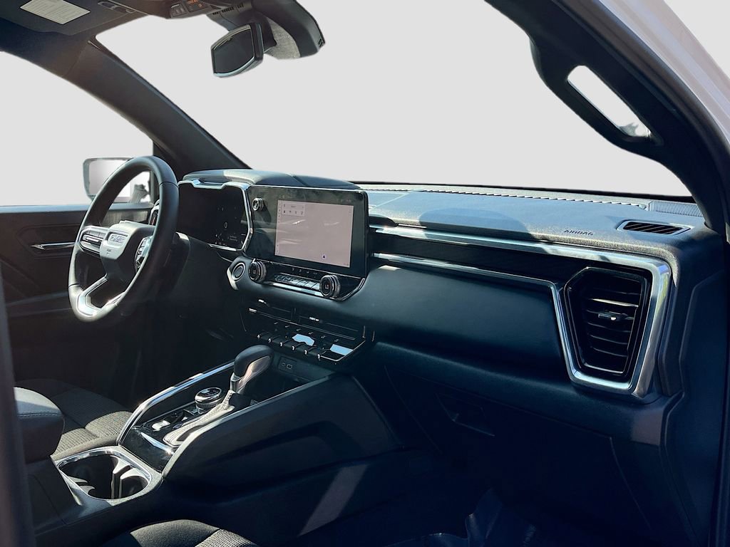 Used 2024 GMC Canyon Elevation w/ Convenience Package image 28