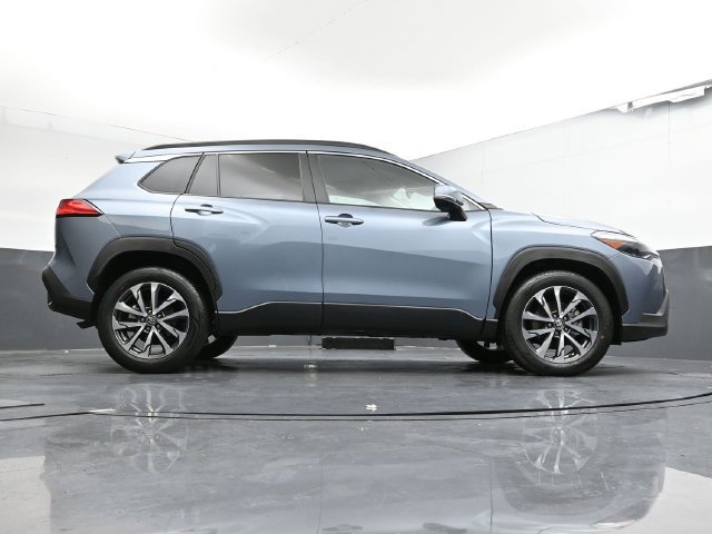 Used 2023 Toyota Corolla Cross XLE w/ Convenience Package FWD image 49