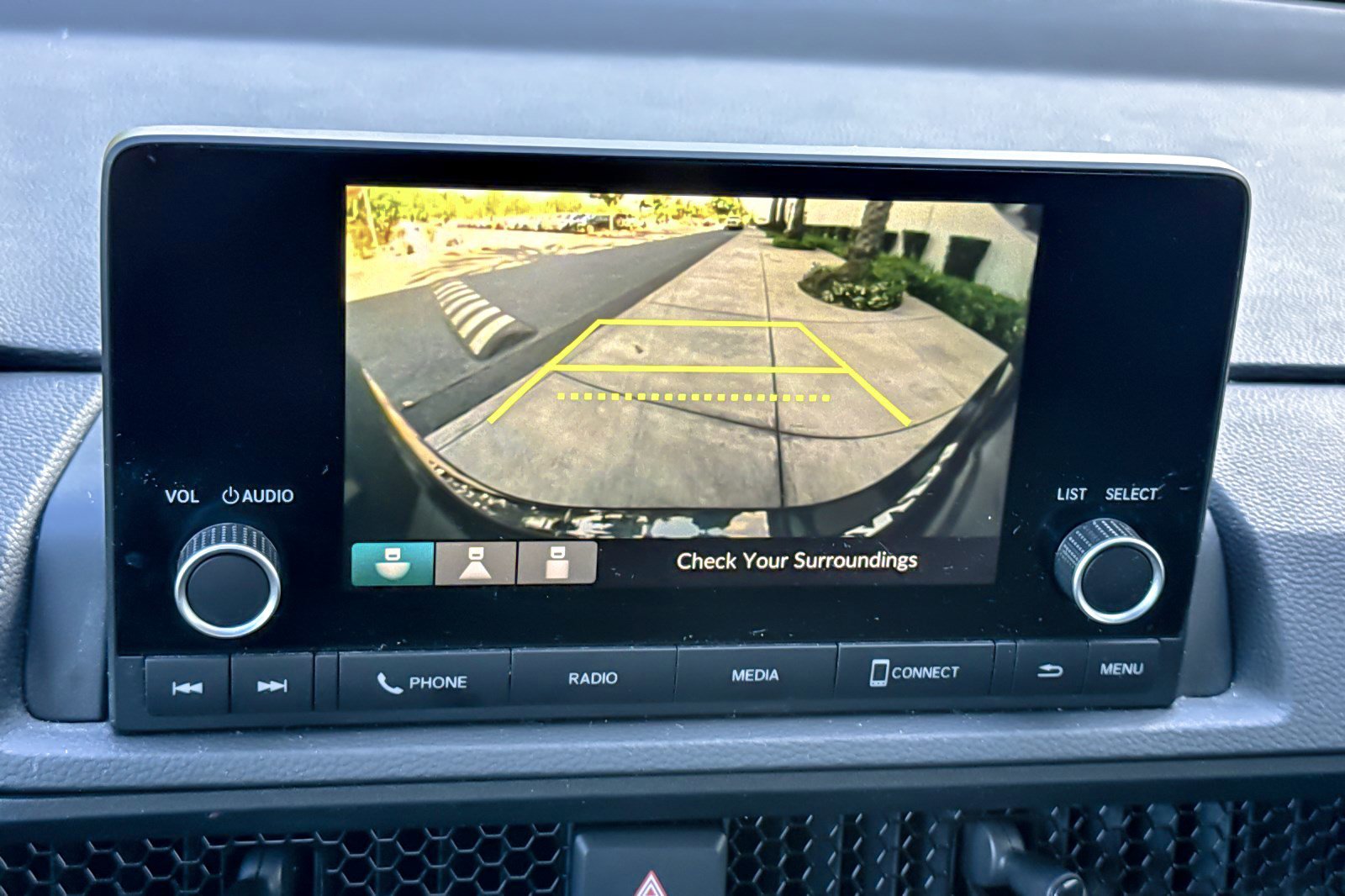 Used 2024 Honda CR-V LX image 24