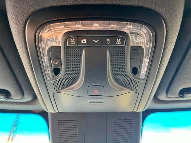 Used 2024 Mercedes-Benz Sprinter 2500 image 31