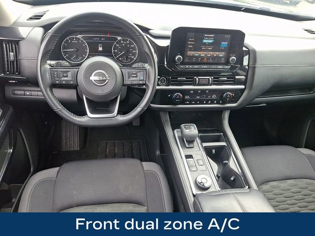 Used 2022 Nissan Pathfinder SV AWD/4WD image 3