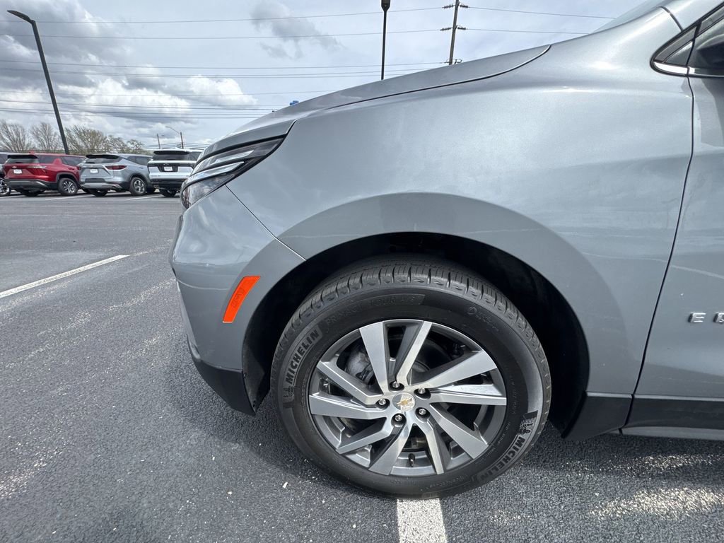 Used 2024 Chevrolet Equinox LT AWD/4WD image 10