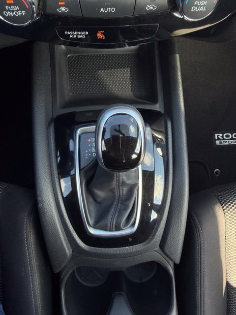 Used 2017 Nissan Rogue Sport SV FWD image 26