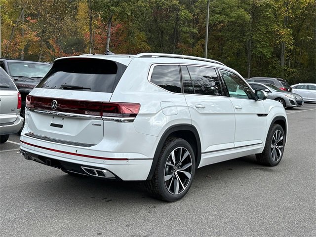 New 2026 Volkswagen Atlas SEL Premium R-Line image 2