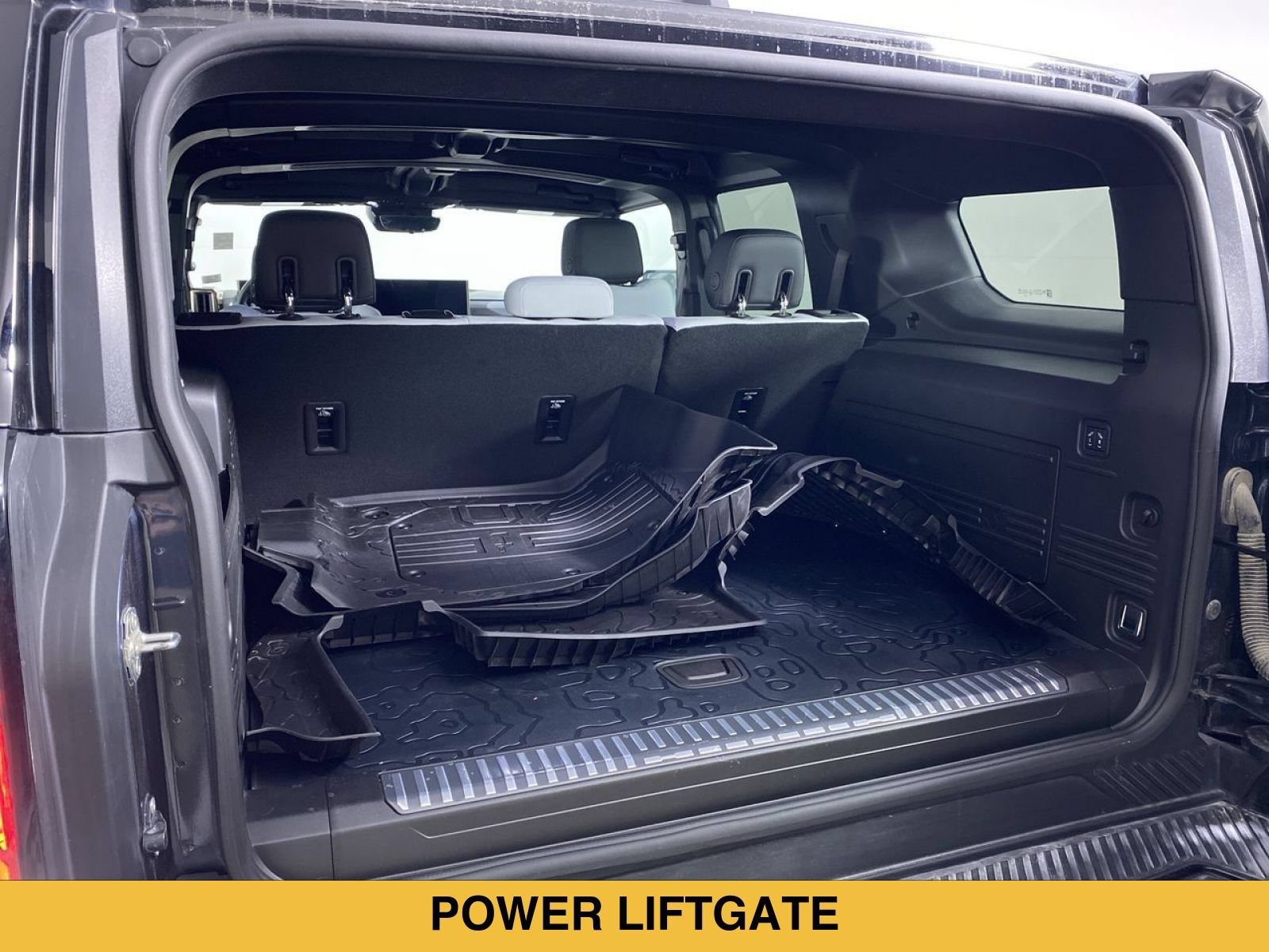 Certified 2025 GMC Hummer EV 3X AWD/4WD image 14