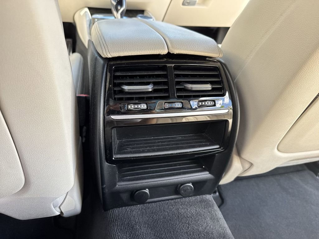 Used 2018 BMW 540i image 38