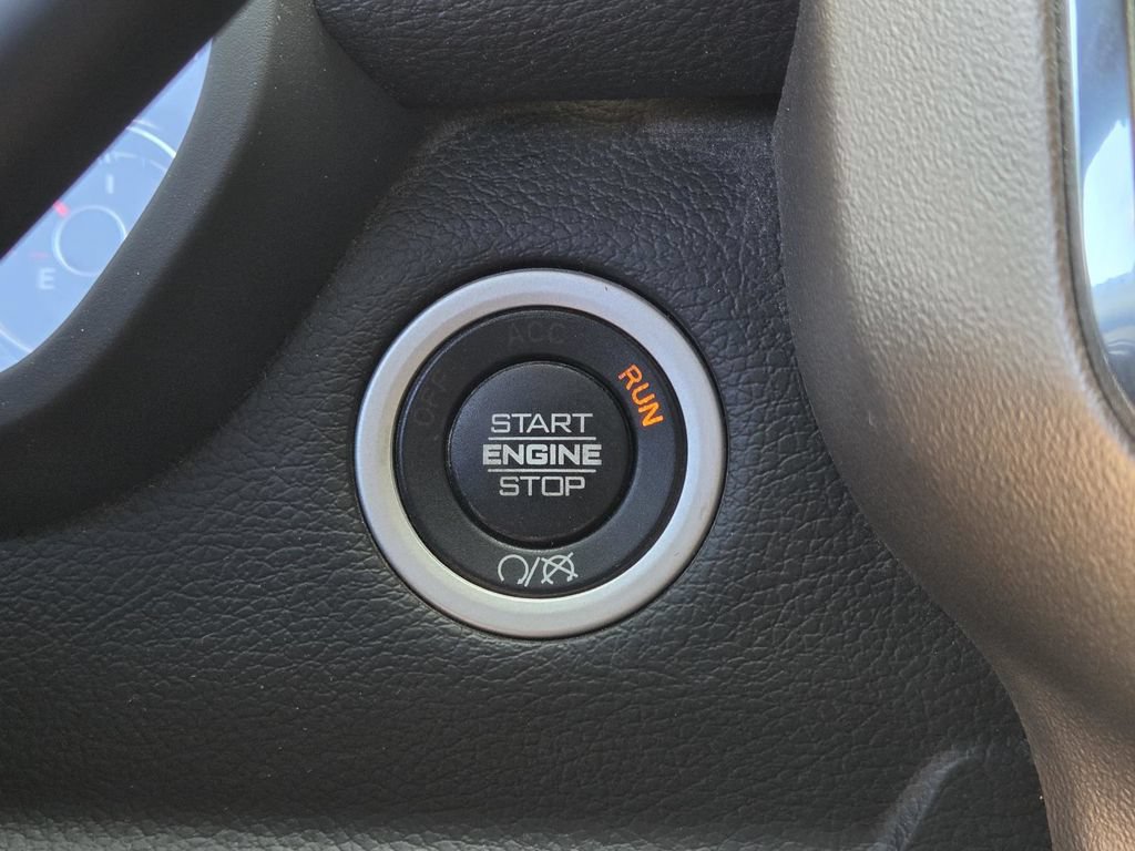 Used 2019 RAM 2500 Laramie w/ Protection Group AWD/4WD image 32
