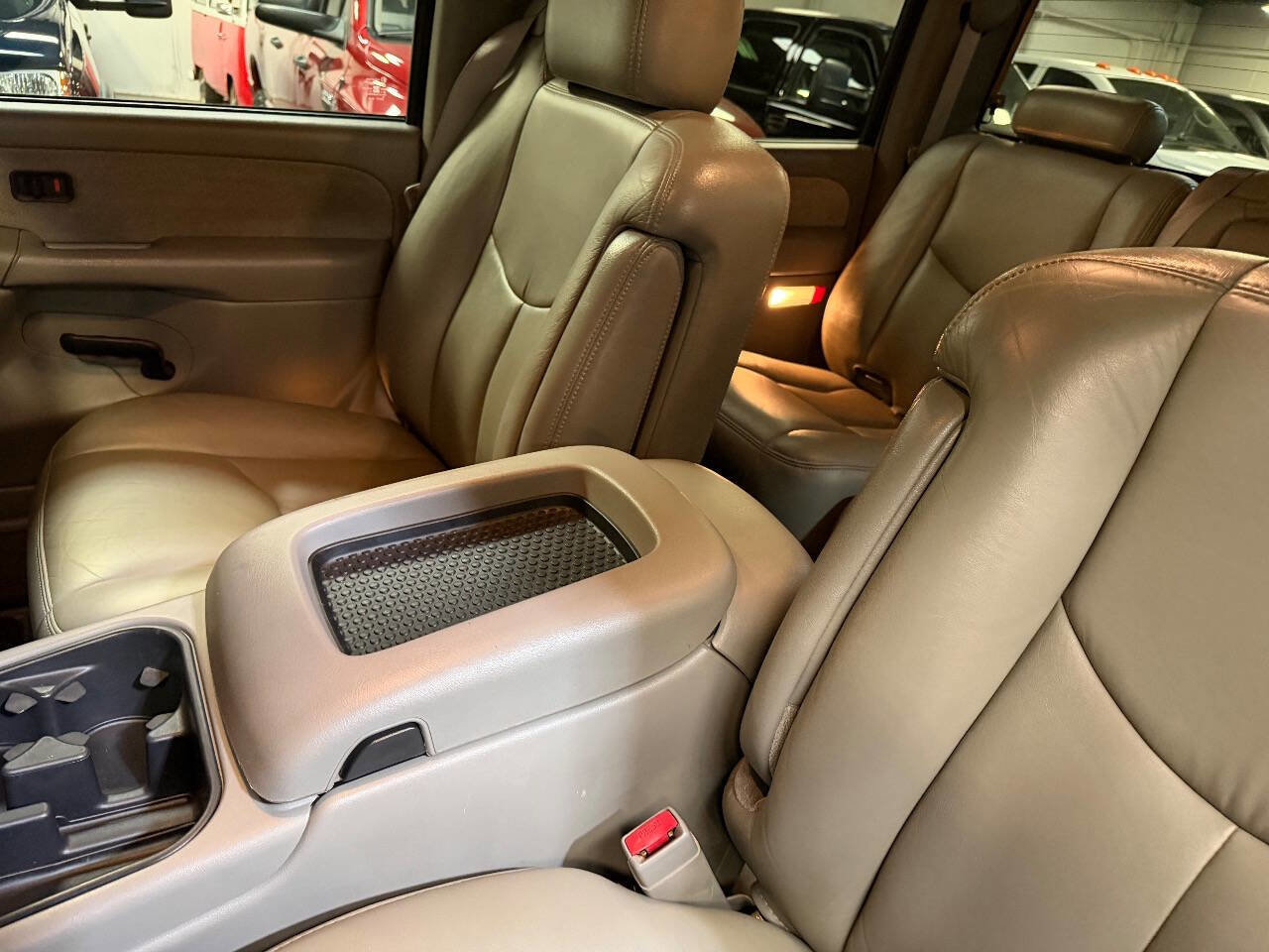 Used 2003 Chevrolet Silverado 3500 LT w/ Skid Plate Package image 51