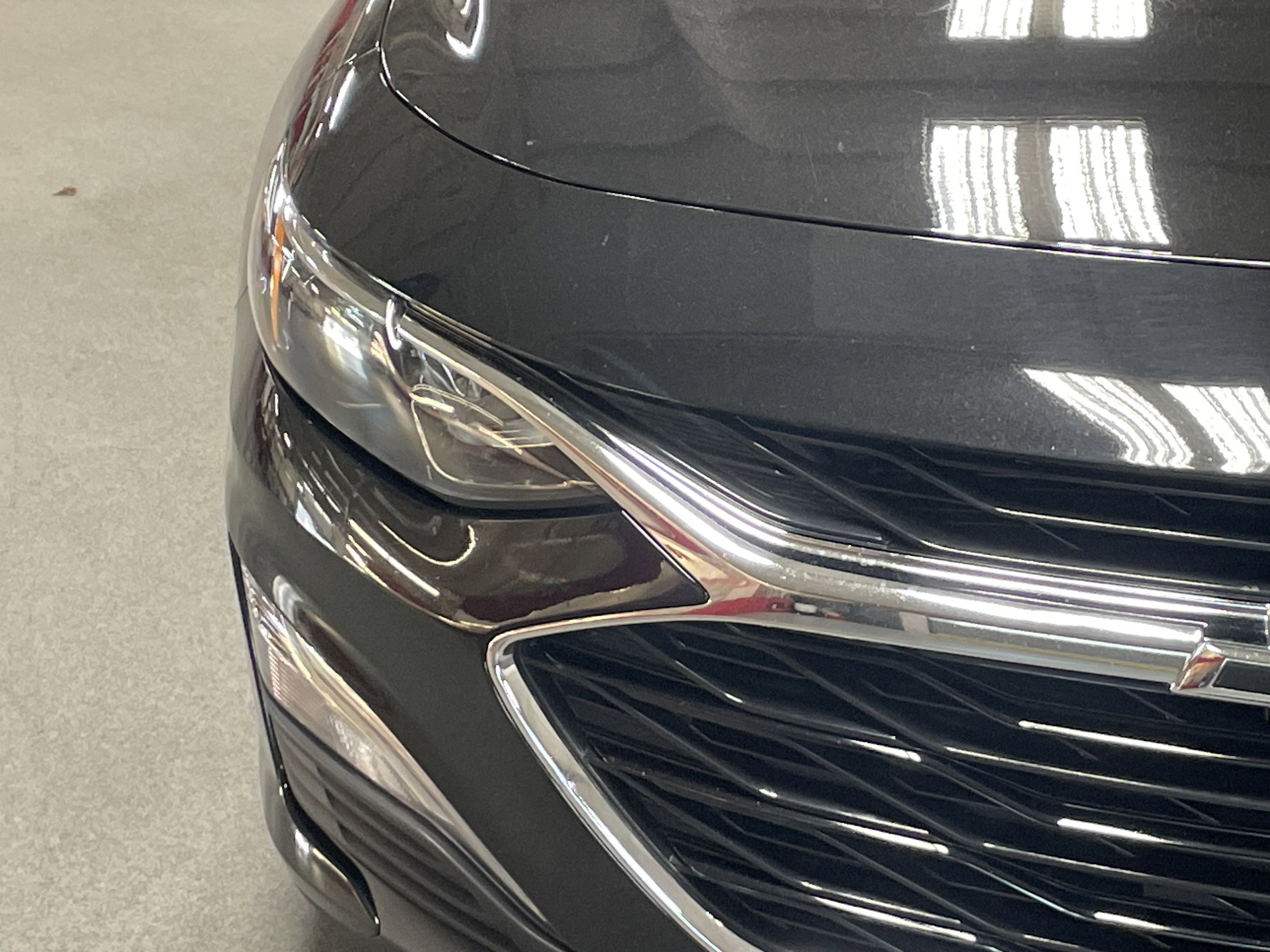 Used 2024 Chevrolet Malibu RS FWD image 5