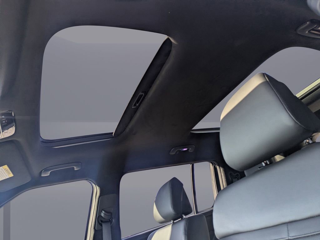 Used 2024 Hyundai Santa Fe Calligraphy AWD/4WD image 22