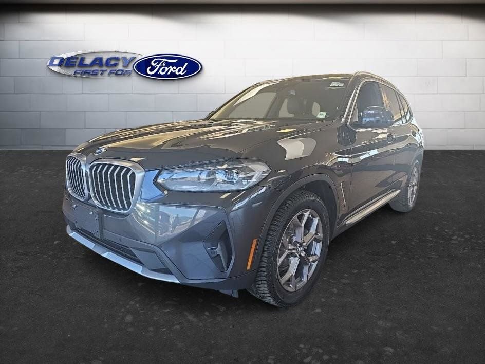 Used 2022 BMW X3 xDrive30i w/ Convenience Package image 1