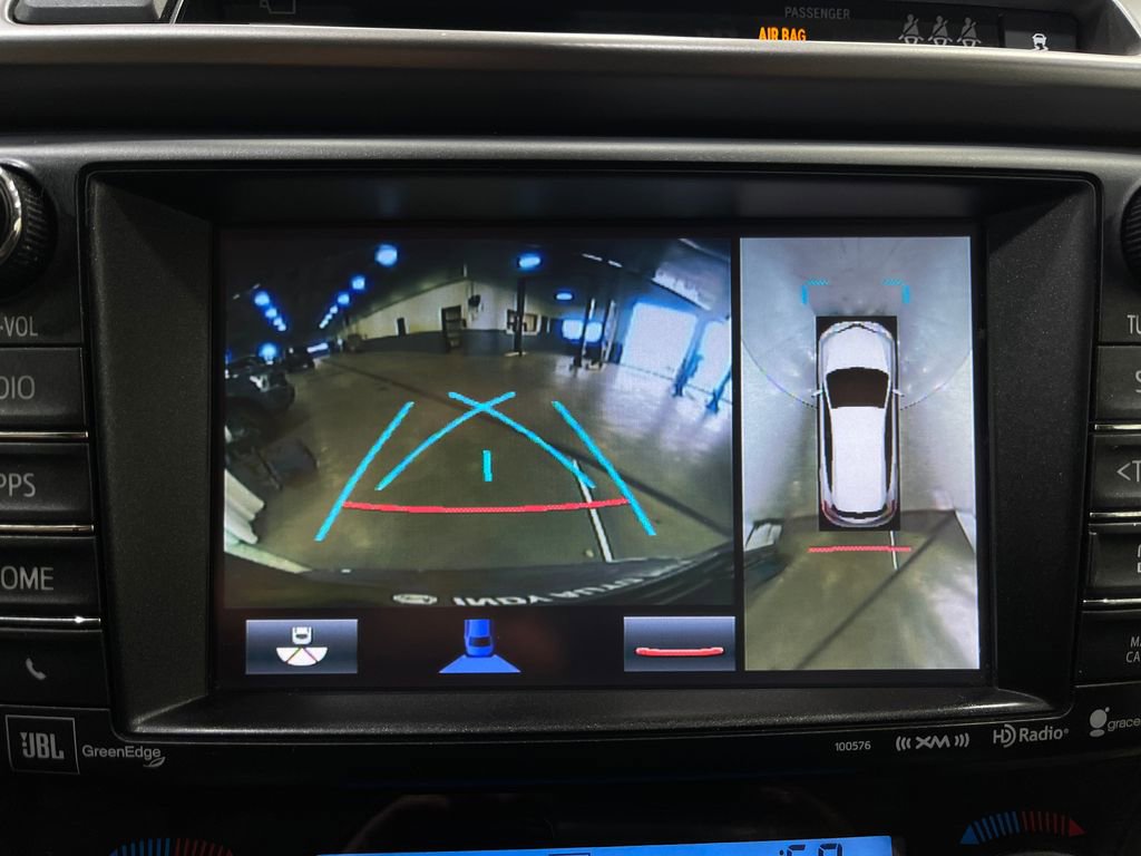 Used 2017 Toyota RAV4 Limited image 10