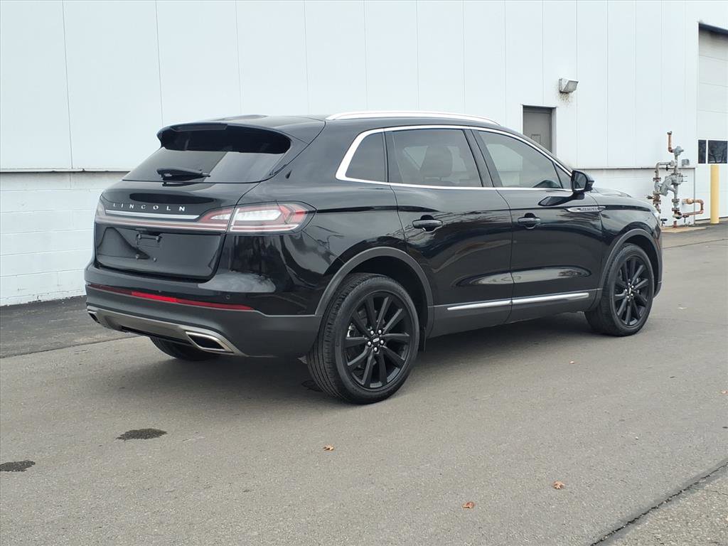 Certified 2023 Lincoln Nautilus Reserve w/ Monochromatic Package image 6