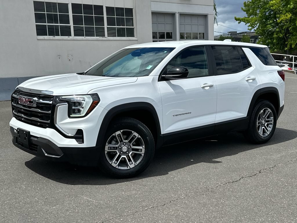 Used 2026 GMC Terrain Elevation