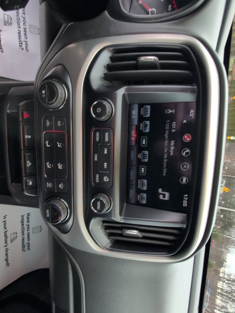 Used 2016 GMC Canyon SLE w/ SLE Convenience Package image 19