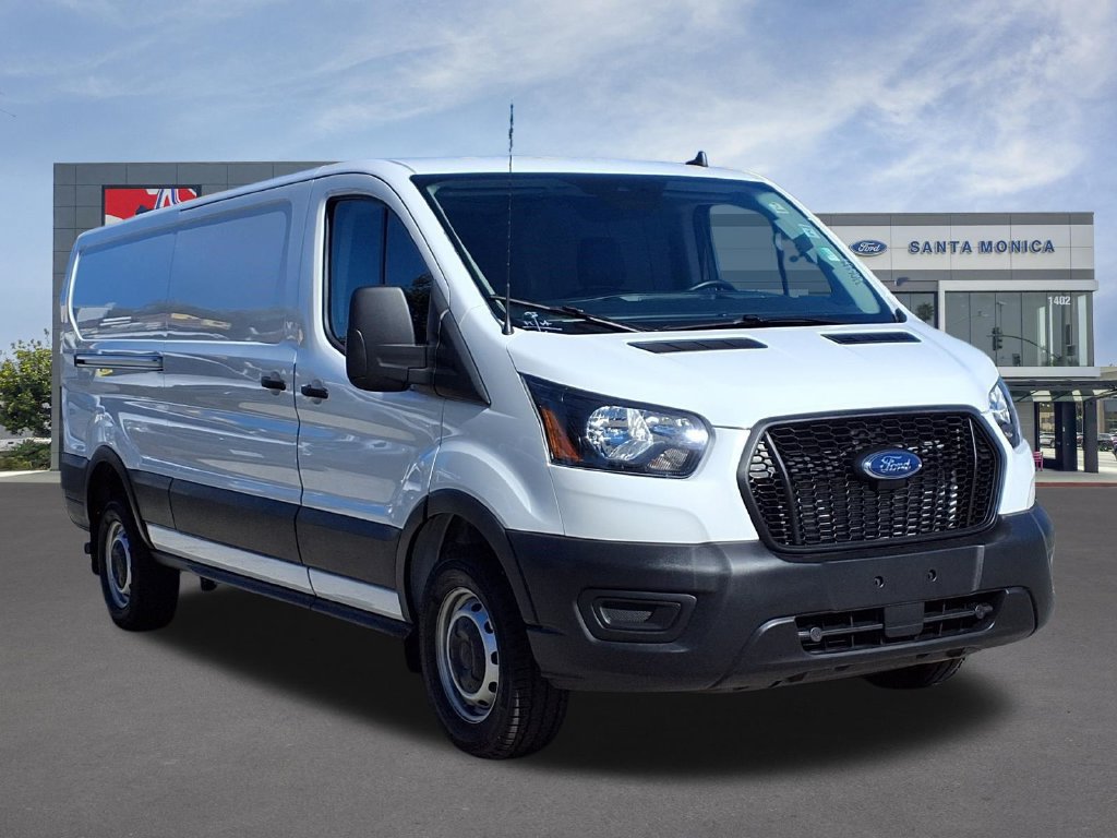 Used 2025 Ford Transit 150 Low Roof RWD image 31