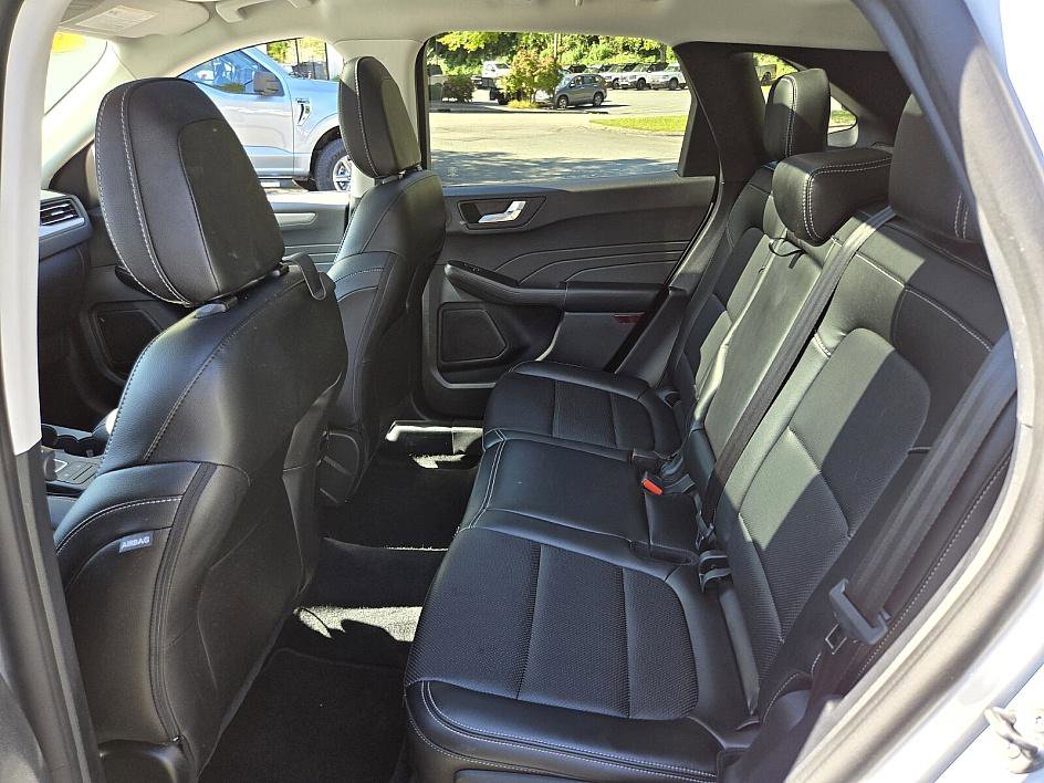 Certified 2022 Ford Escape SEL w/ Technology Package image 14