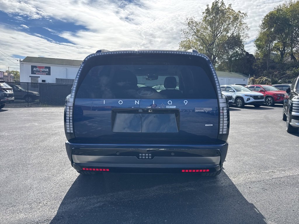 New 2026 Hyundai Ioniq 9 Calligraphy image 6