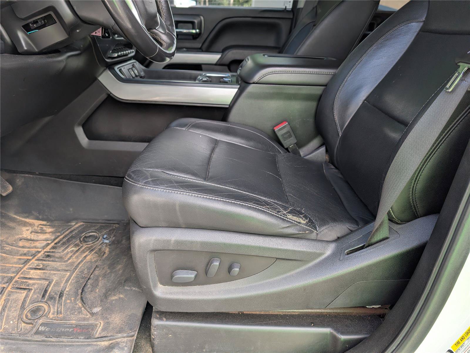 Used 2017 Chevrolet Silverado 2500 LTZ w/ Duramax Plus Package AWD/4WD image 13
