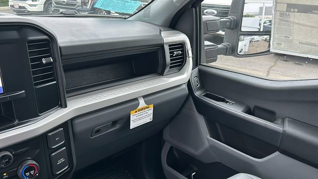 New 2026 Ford F550 4x4 Crew Cab Super Duty image 21