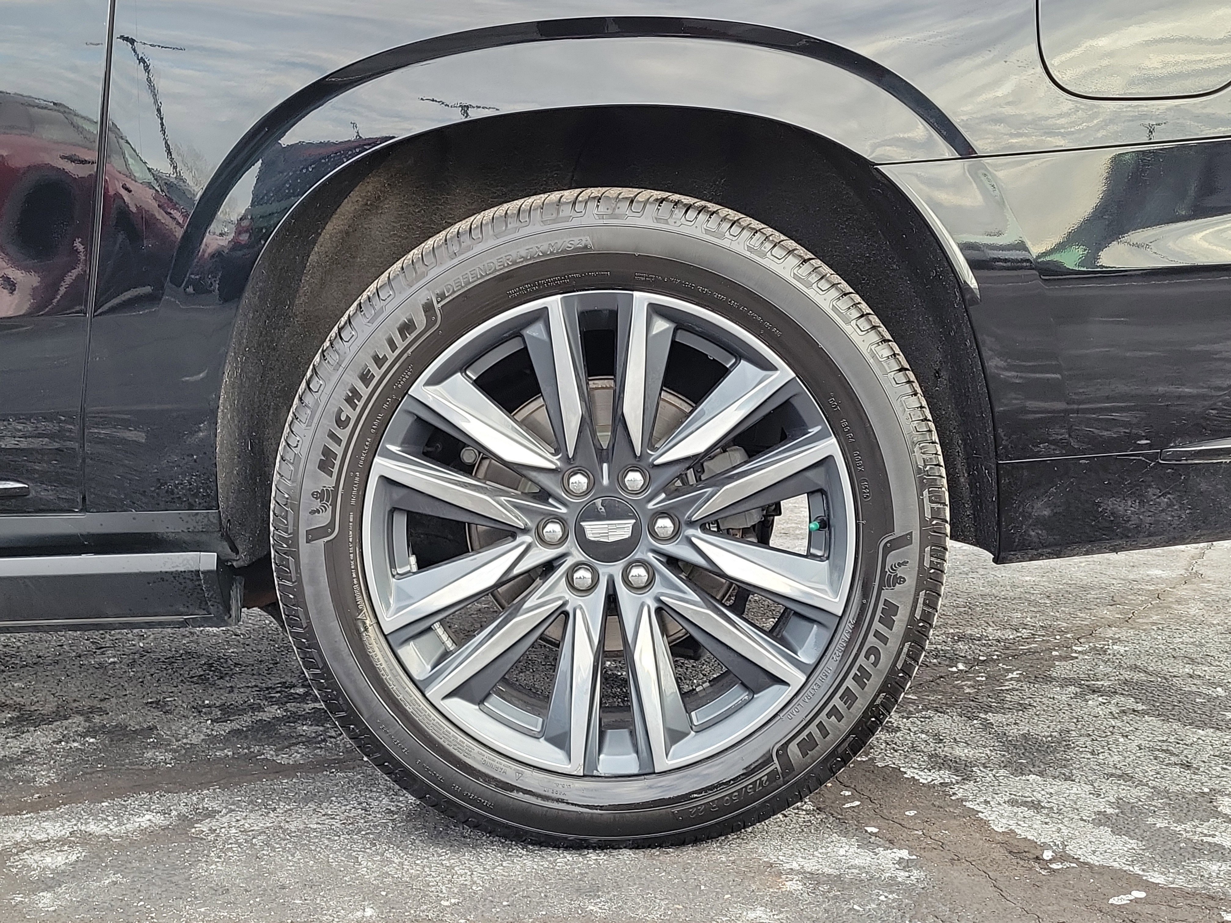 Used 2021 Cadillac Escalade ESV Sport Platinum image 5