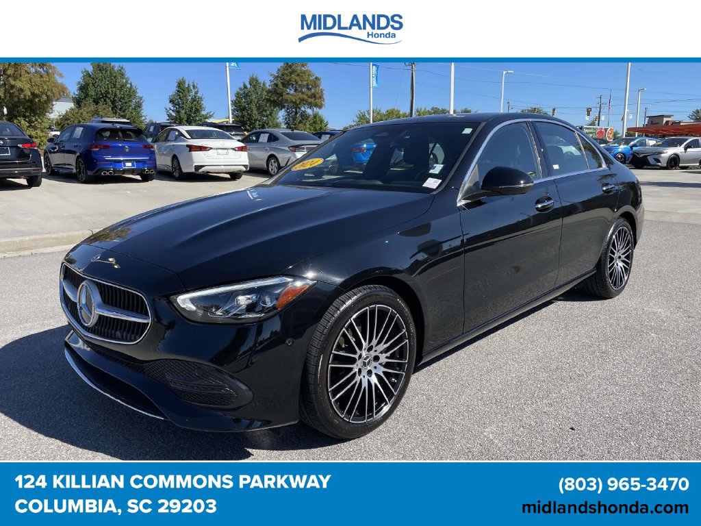 Used 2024 Mercedes-Benz C 300 4MATIC Sedan image 3