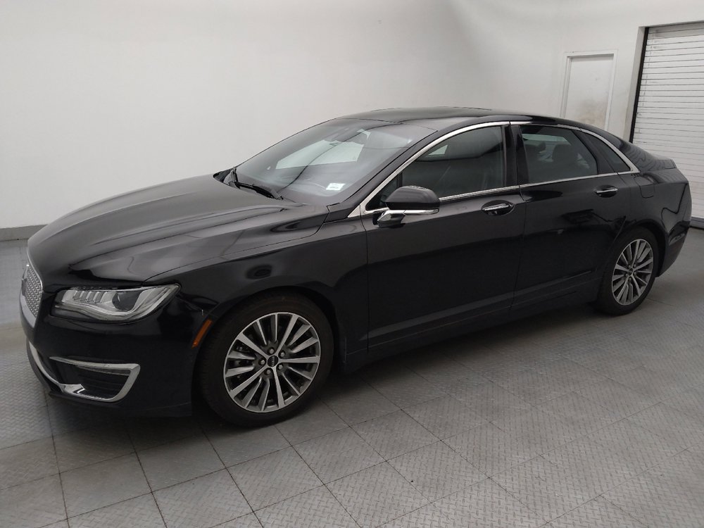 Used 2018 Lincoln MKZ Select w/ Technology Package FWD image 2