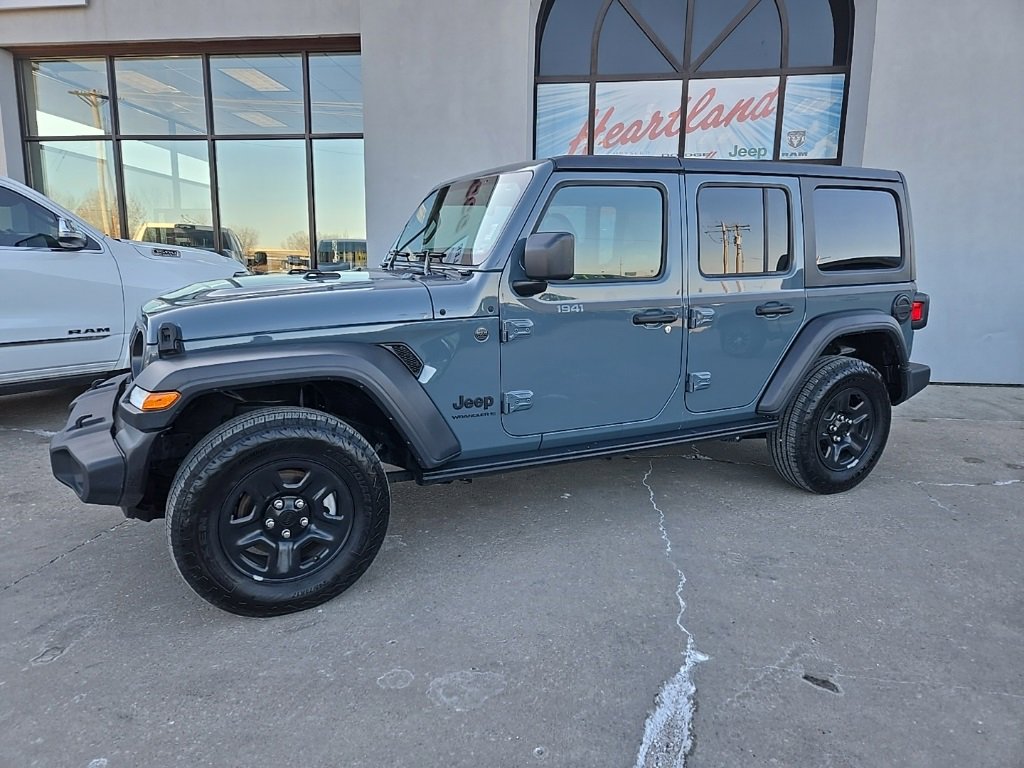 Used 2024 Jeep Wrangler Sport image 4