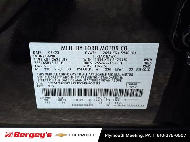 Used 2023 Ford Explorer XLT w/ Equipment Group 202A image 29