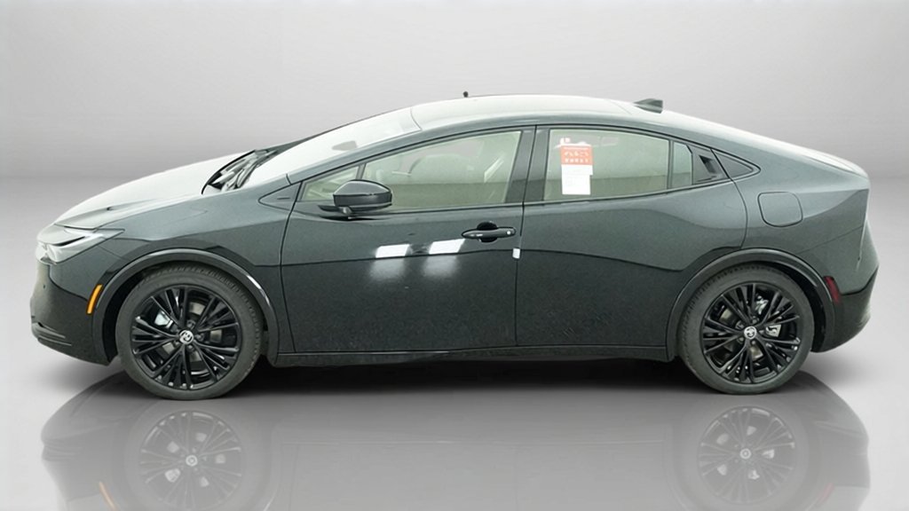 New 2026 Toyota Prius Plug-In Hybrid FWD image 46
