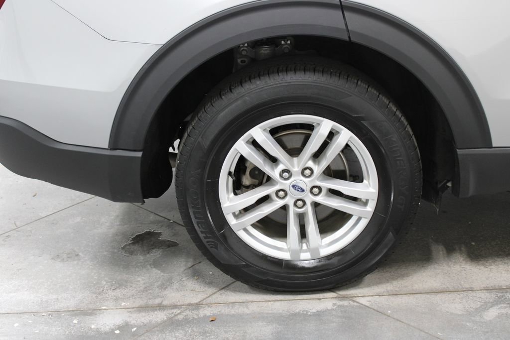 Used 2023 Ford Explorer XLT w/ Equipment Group 202A image 58