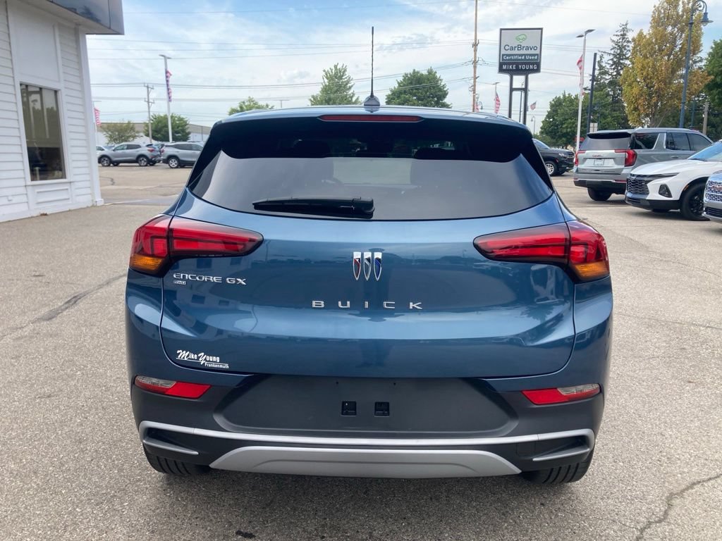 Used 2024 Buick Encore GX Preferred AWD/4WD image 6