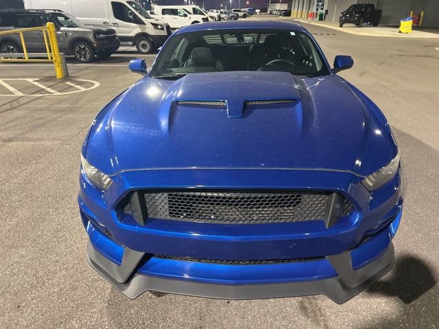 Used 2017 Ford Mustang Coupe image 2