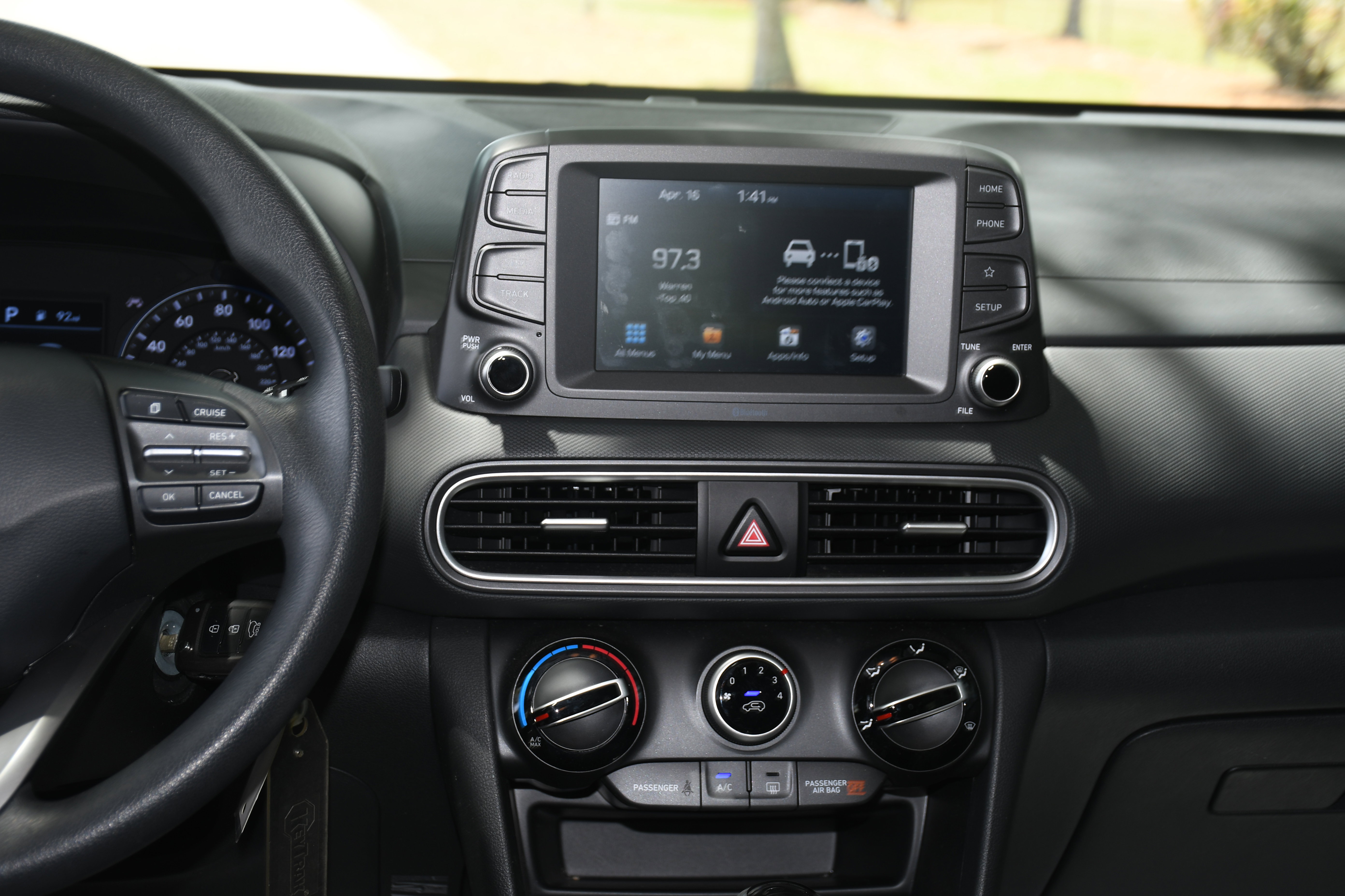 Used 2020 Hyundai Kona SE FWD image 15