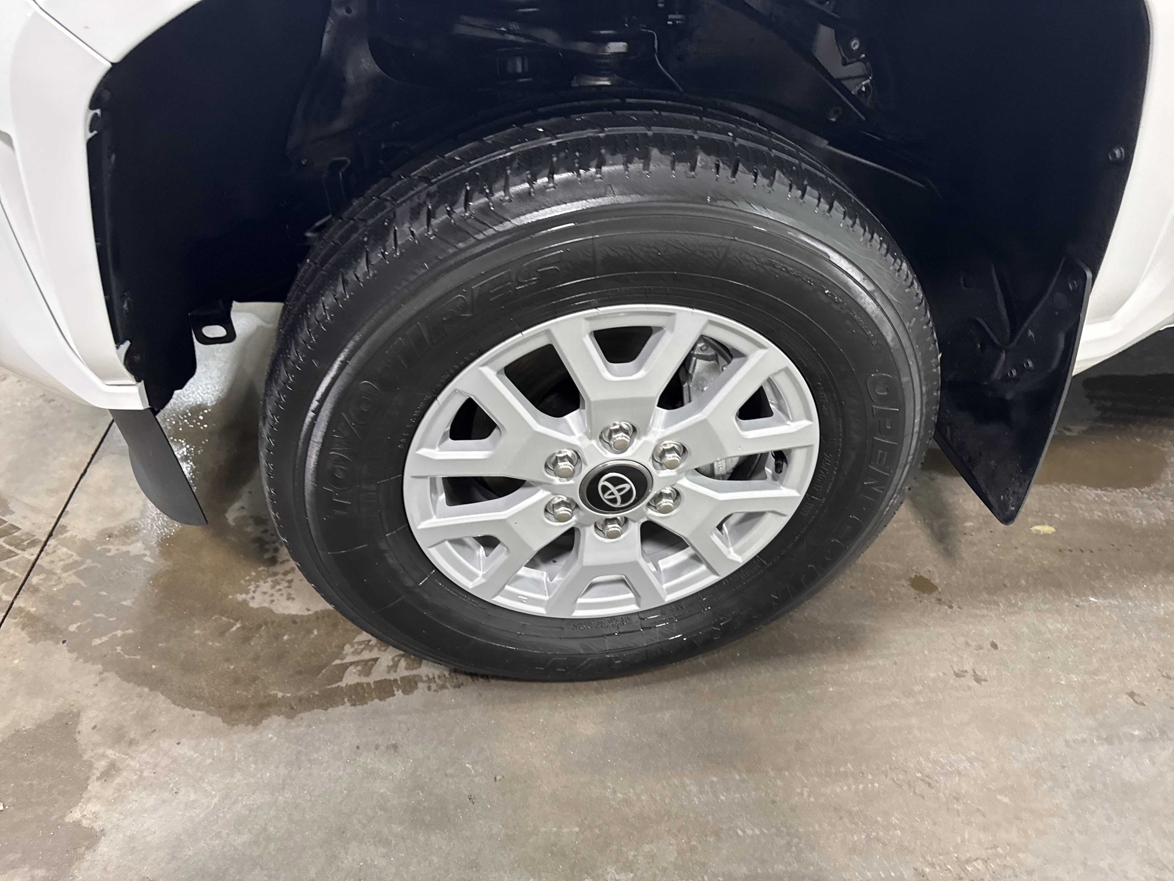 Used 2024 Toyota Tacoma SR5 image 10