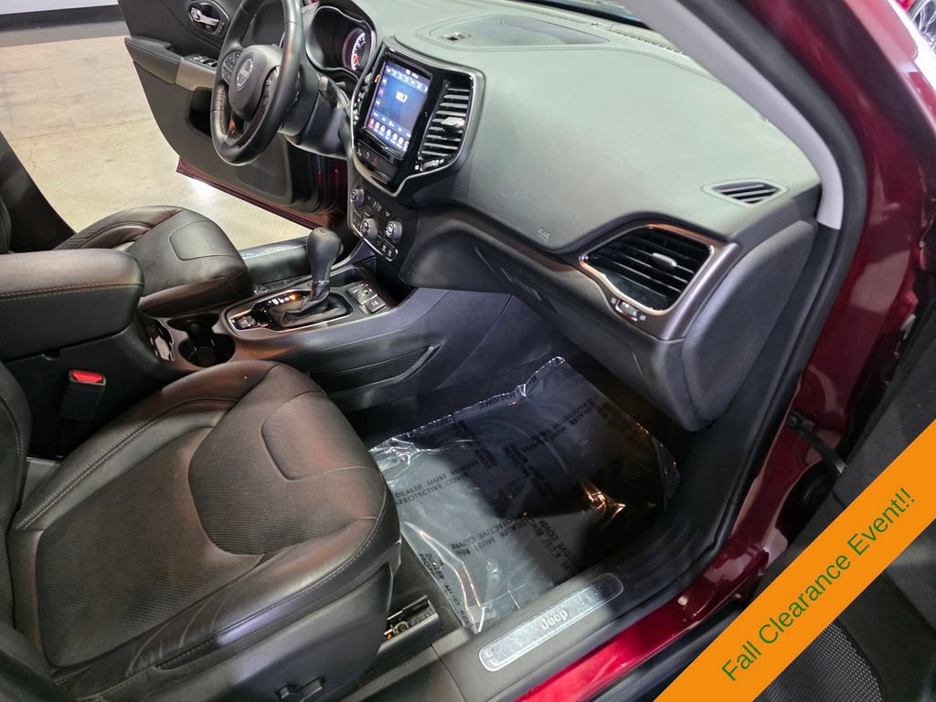 Used 2020 Jeep Cherokee Limited FWD image 19