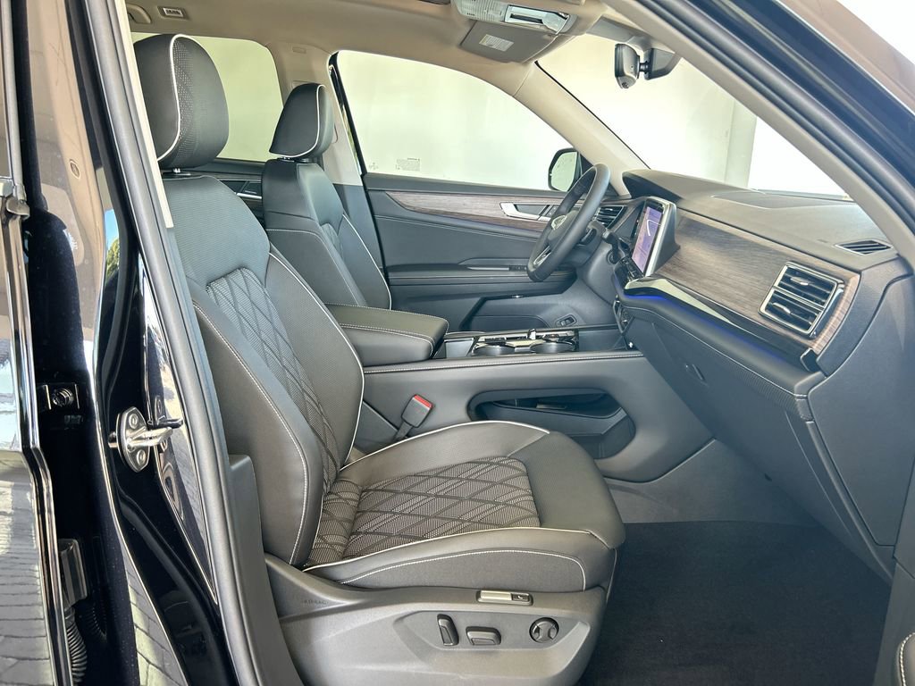 New 2026 Volkswagen Atlas SEL Premium R-Line image 41