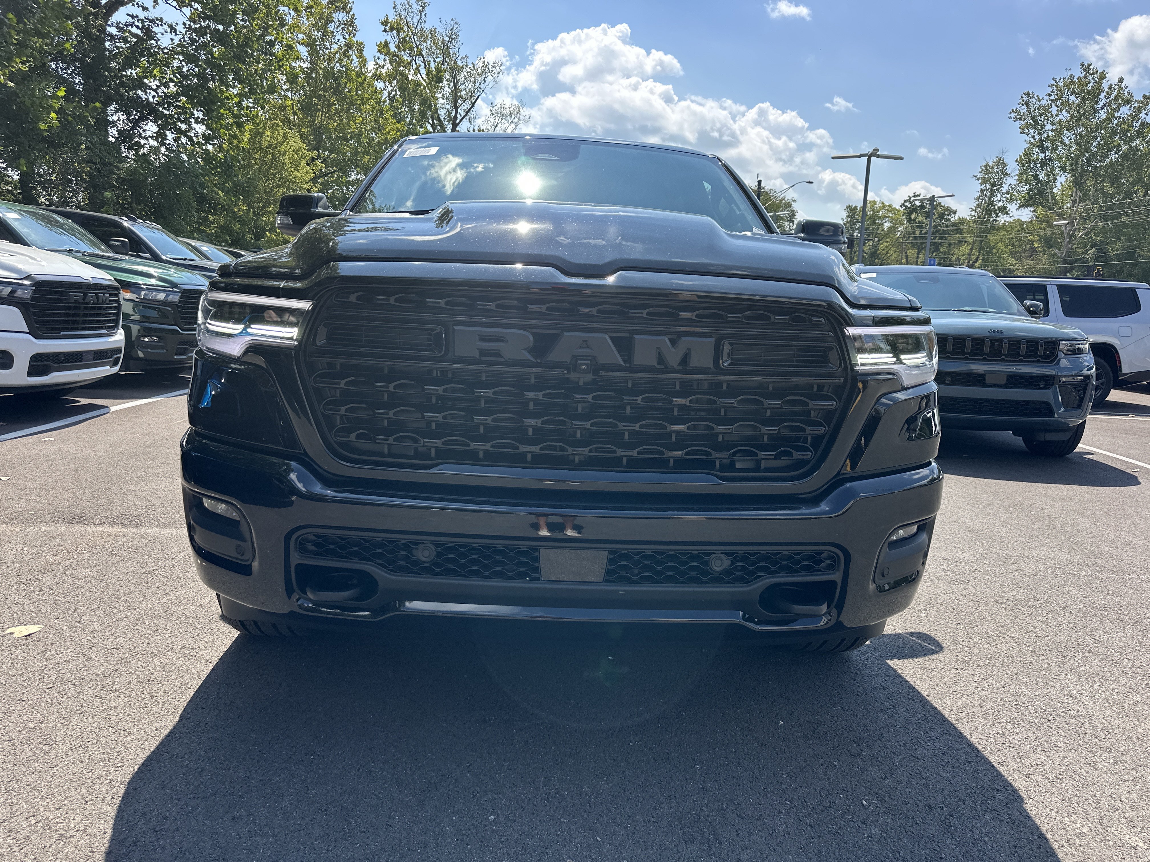 New 2027 RAM 1500 Limited AWD/4WD image 25