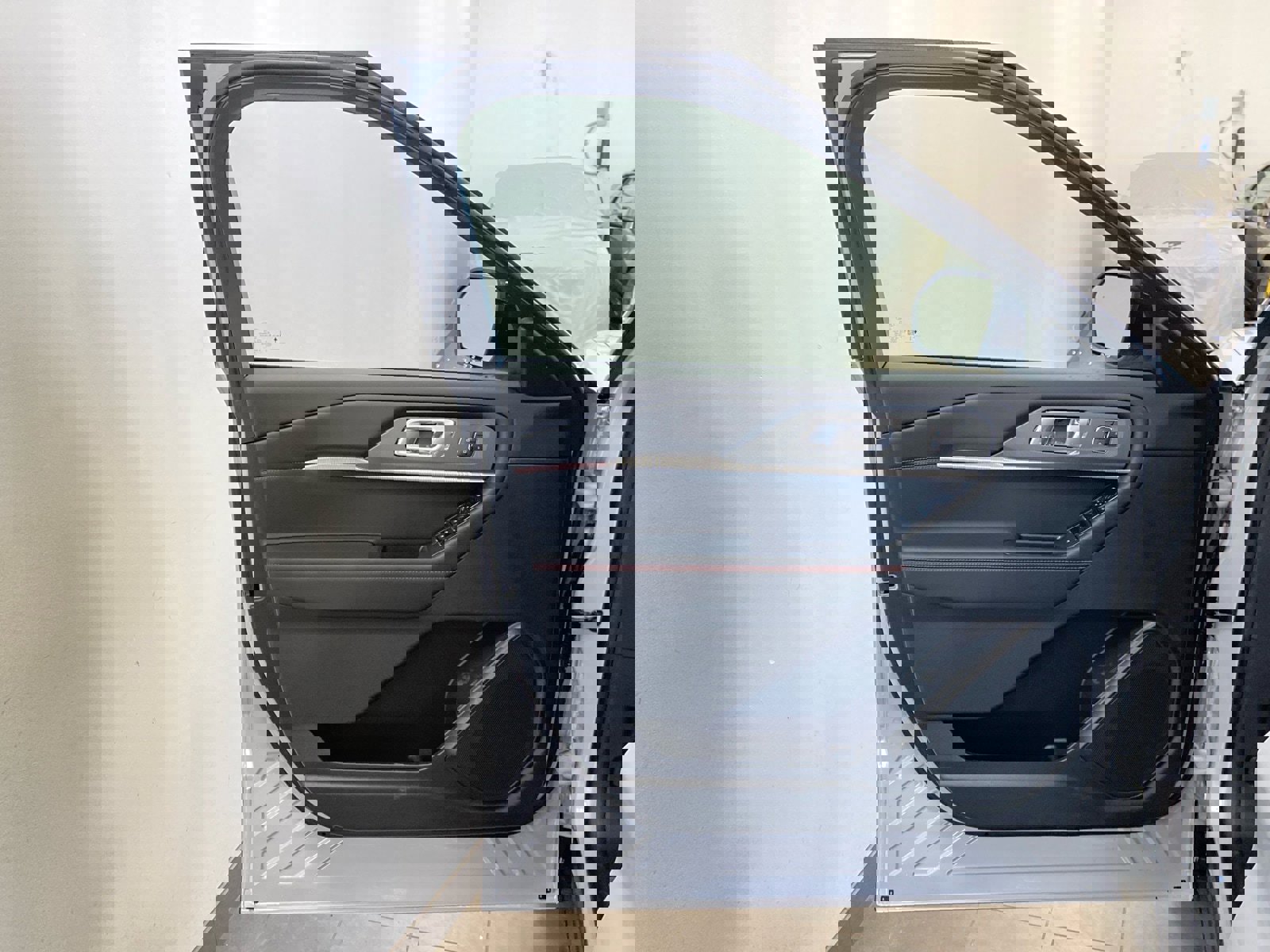 New 2026 Ford Explorer ST-Line image 22