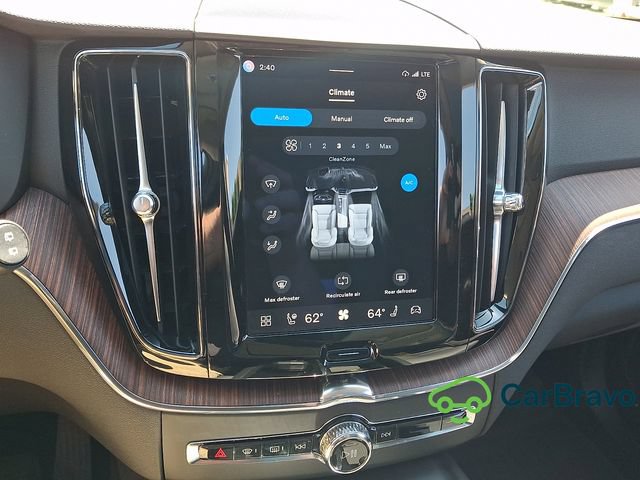 Used 2023 Volvo XC60 B5 Plus w/ Climate Package AWD/4WD image 16