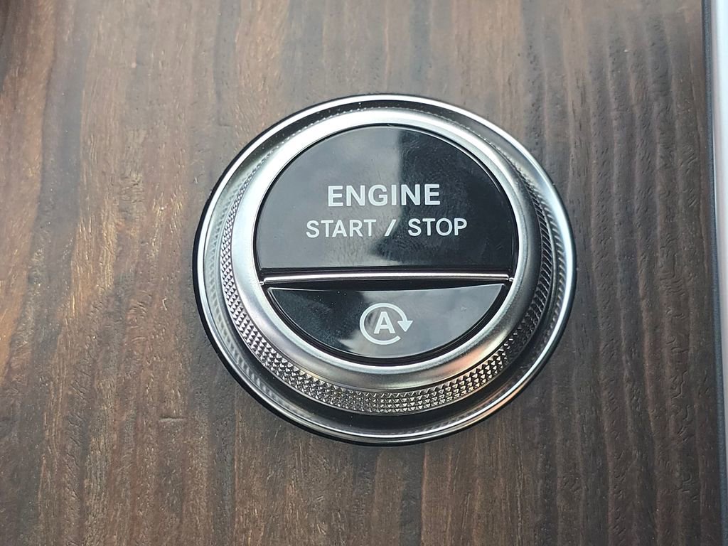 New 2026 Mercedes-Benz CLE 300 4MATIC Cabriolet image 34