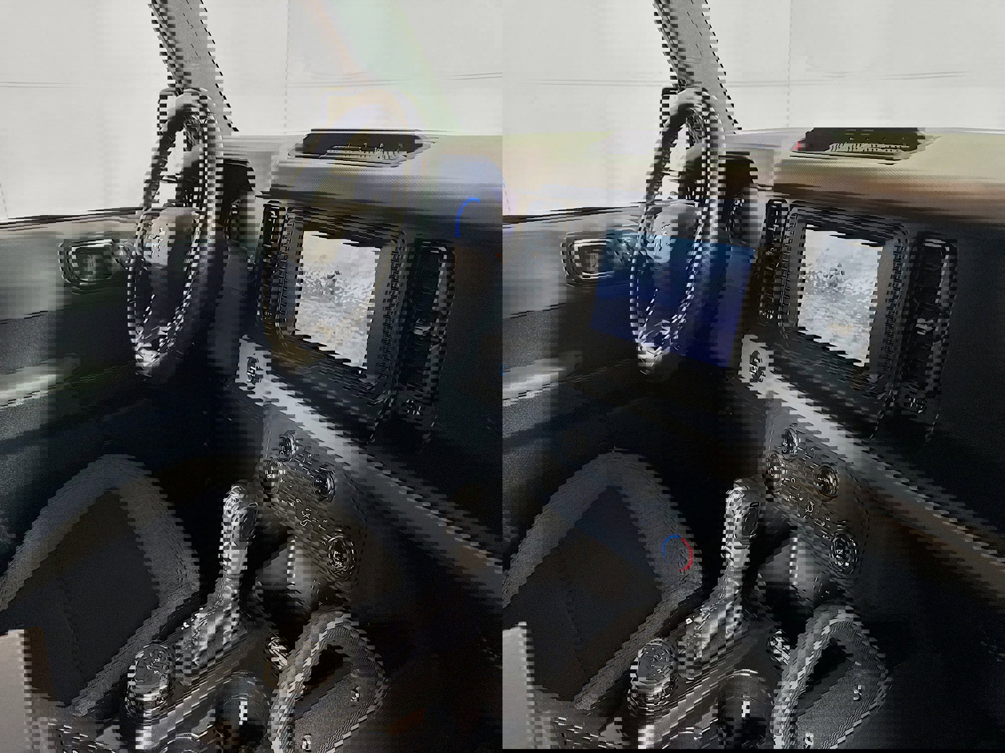 Used 2022 Ford Bronco Big Bend image 26