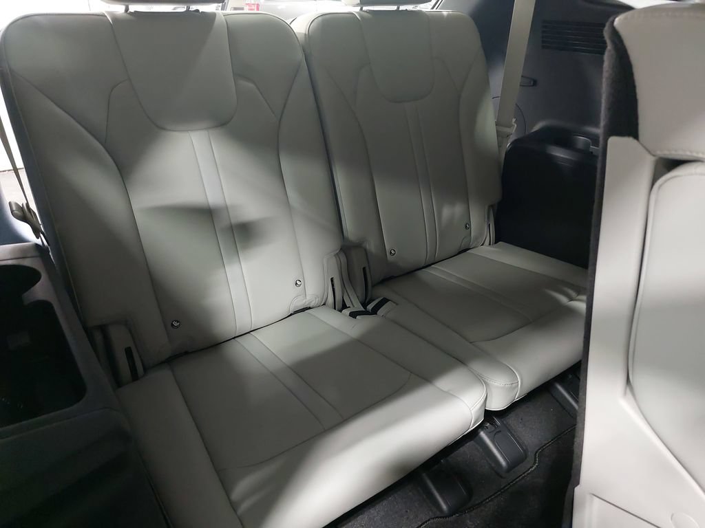 New 2026 Kia Sorento S w/ S Panoramic Sunroof Package FWD image 12
