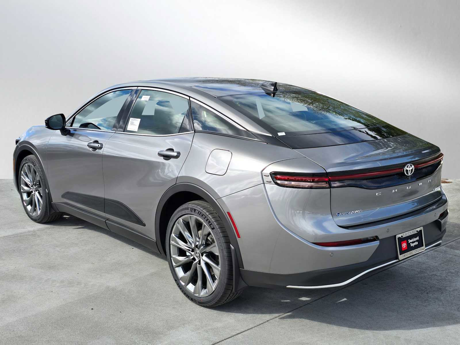 New 2026 Toyota Crown Limited AWD/4WD image 5