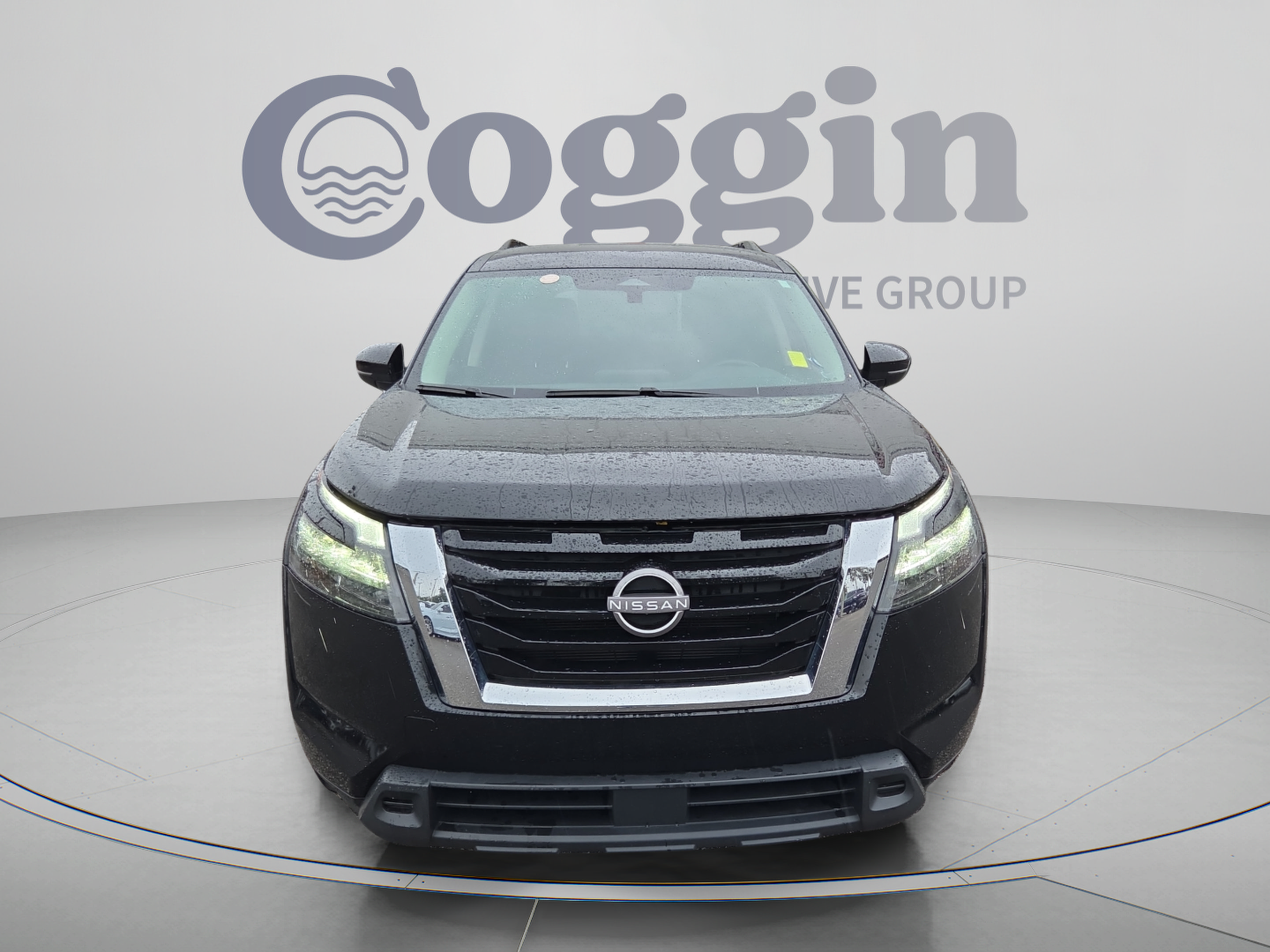 Used 2024 Nissan Pathfinder SV FWD image 8