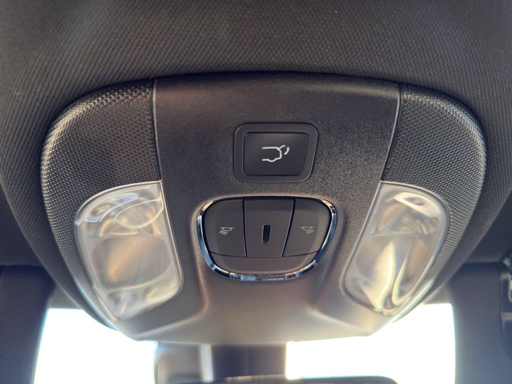 Used 2025 Jeep Compass Latitude w/ Convenience Group image 23