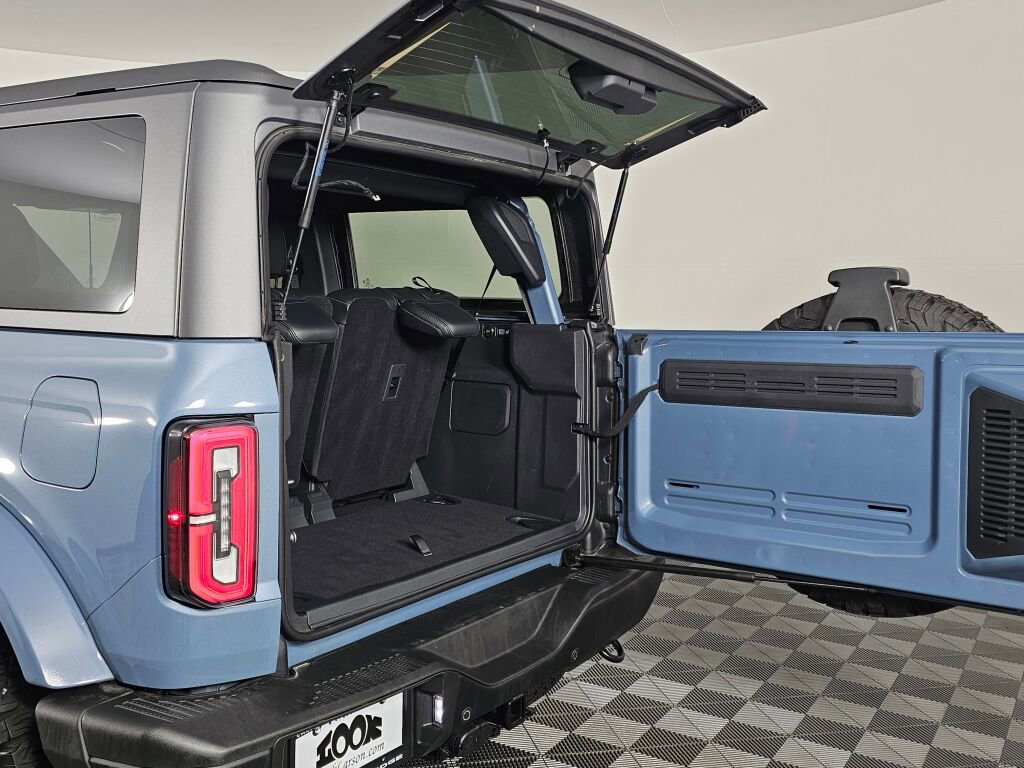 Used 2024 Ford Bronco Badlands image 14
